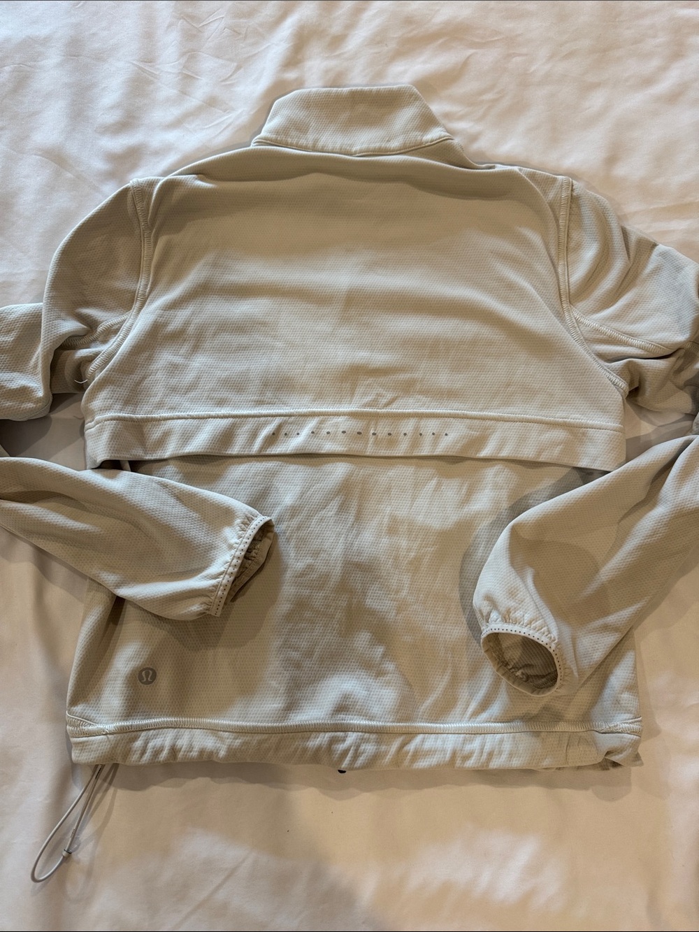 lululemon Ventilating UV Protection
Running Jacket
